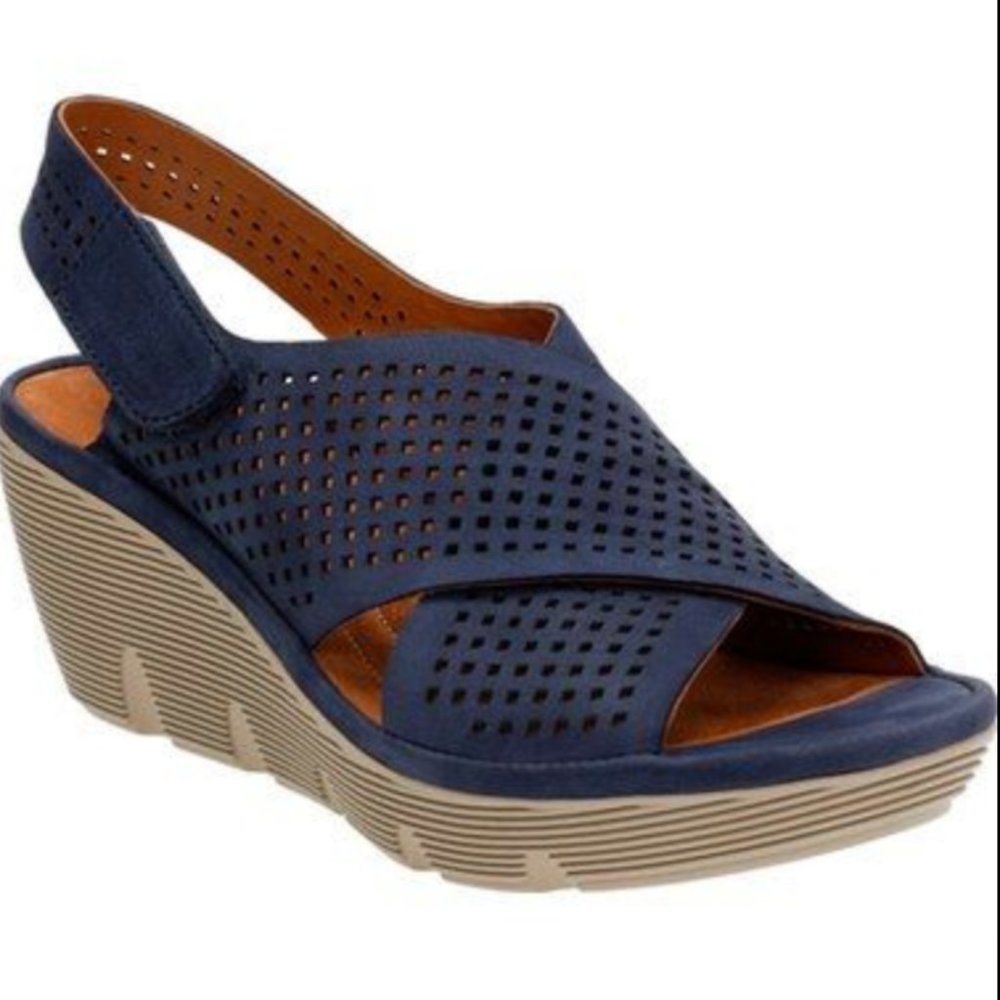Clarks women's comfortable criss cross wedge sandal navy blue size 10W